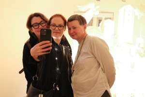 Открытие выставки Дины Хайченко «Другая песенка»