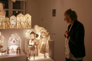 Открытие выставки Дины Хайченко «Другая песенка»