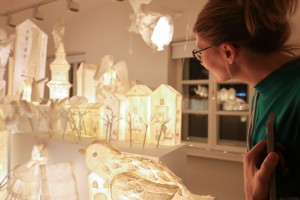 Открытие выставки Дины Хайченко «Другая песенка»