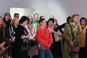 Открытие выставки Дины Хайченко «Другая песенка»