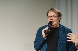 Лекция Кирилла Светлякова в Ельцин Центре об эстетике эпохи перестройки