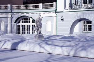 Малая Никитская. Зима. Фасад