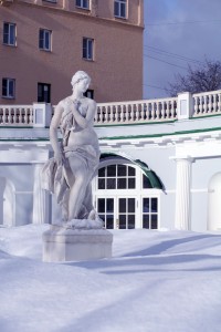 Усадьба. Малая Никитская. Зима. Фасад