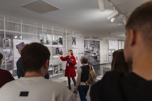 Экскурсия по выставке «10 лет в Центре» с Анной Бородулиной