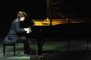 Концерт Ильи Папояна в Ельцин Центре