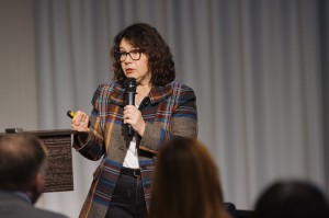 Лекция Анны Новиковой «Как город регулирует эмоциональное благополучие жителей и туристов»