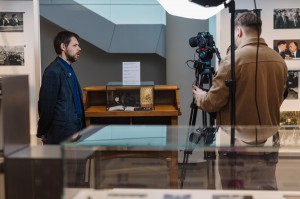 Выставка «К 70-летию Егора Гайдара»