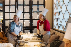 Благотворительный кулинарный мастер-класс. Творожное печенье по рецепту Наины Ельциной