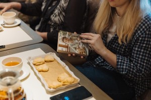 Благотворительный кулинарный мастер-класс. Творожное печенье по рецепту Наины Ельциной