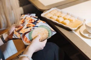 Благотворительный кулинарный мастер-класс. Творожное печенье по рецепту Наины Ельциной