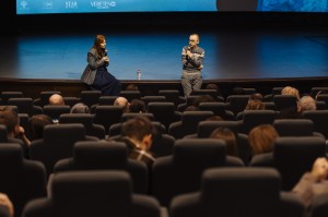«Большая Земля». Премьерный показ и обсуждение фильма с режиссёром Юлией Трофимовой