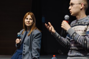 «Большая Земля». Премьерный показ и обсуждение фильма с режиссёром Юлией Трофимовой