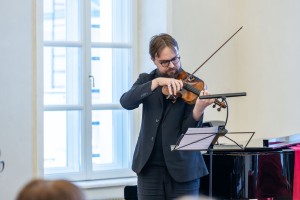 Презентация книги-альманаха «Служитель утопии. Теодор Курентзис»