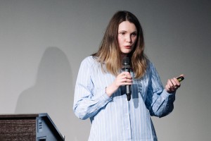 Лекция Анны Андрейченко «Код здоровья. Как ИИ переписывает медицину» в Ельцин Центре