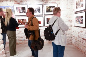 Открытие фотовыставки Евгения Кондакова «Кадровый голод»