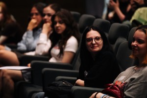 «Пока небо смотрит». Премьерный показ и обсуждение с Любовью и Павлом Аксёновыми