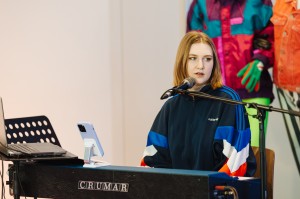 «Саундтрек 90-х»: женская поп-музыка 90-х в России