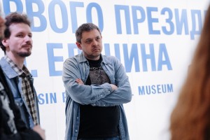 Экскурсия участников музыкальной резиденции по музею и Ельцин Центру