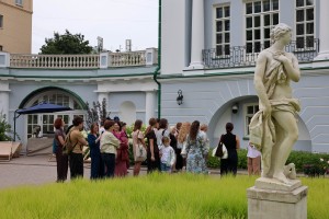 «Выходные на Никитской». Экскурсия ландшафтного архитектора Надежды Астаниной