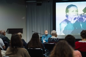 «От Уктусской школы к «Транспонансу». Поэзия и визуальное искусство Ры Никоновой». Лекция Юрия Орлицкого