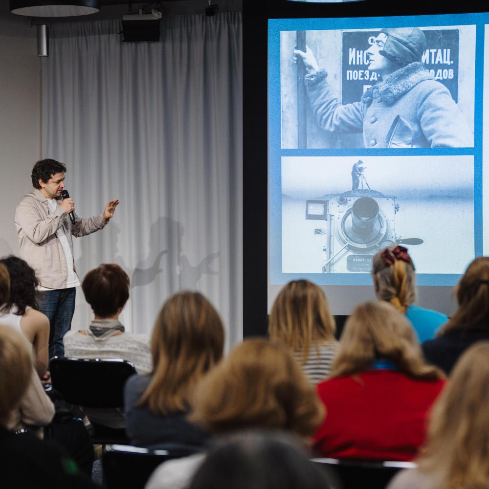 В ожидании чуда: как меняется новогодний канон