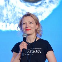 «Без дома: как выбраться с улицы». Паблик-ток с Дарьей Байбаковой