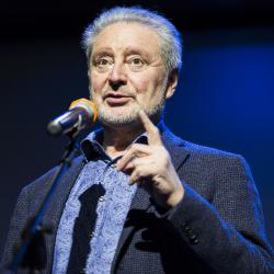 Вениамин Смехов. «Я пришел к вам со стихами»