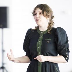 Ярослава Пулинович. Читка пьесы «Тот самый день»