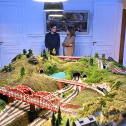 Великая ирония. Новогодняя подборка от Ельцин Центра