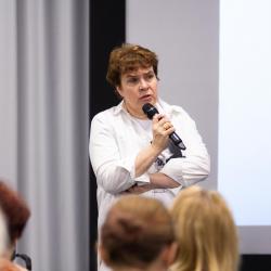 Тамара Эйдельман. Можно ли мирными средствами добиться независимости для своей страны?