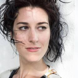 Ольга Ингуразова – о фотожурналистике и военной фотографии