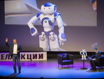 «Интеллекции». Суперкомпьютер Watson нашел смысл жизни