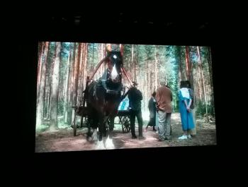 На телеге в XXI век – в кино