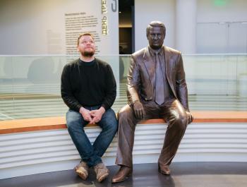 Митя Алешковский: «Нужно улучшать будущее»