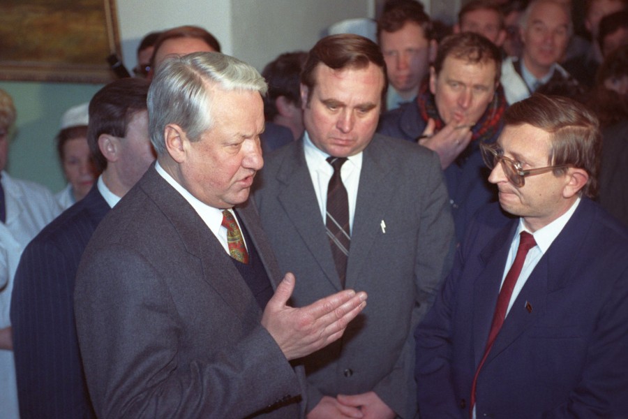 1991 1999 года. Ельцин 1992. Ельцин 1990. Снегур Молдова Ельцин 1992.