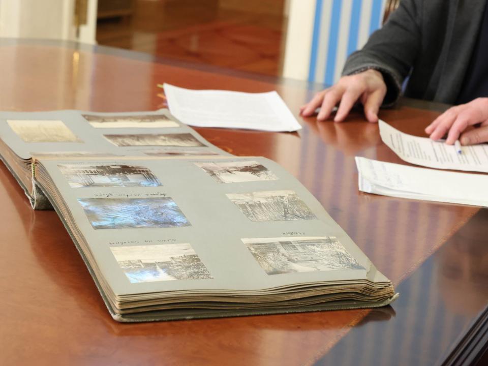 Архив графа Алексея Бобринского передан в дар Ельцин Центру