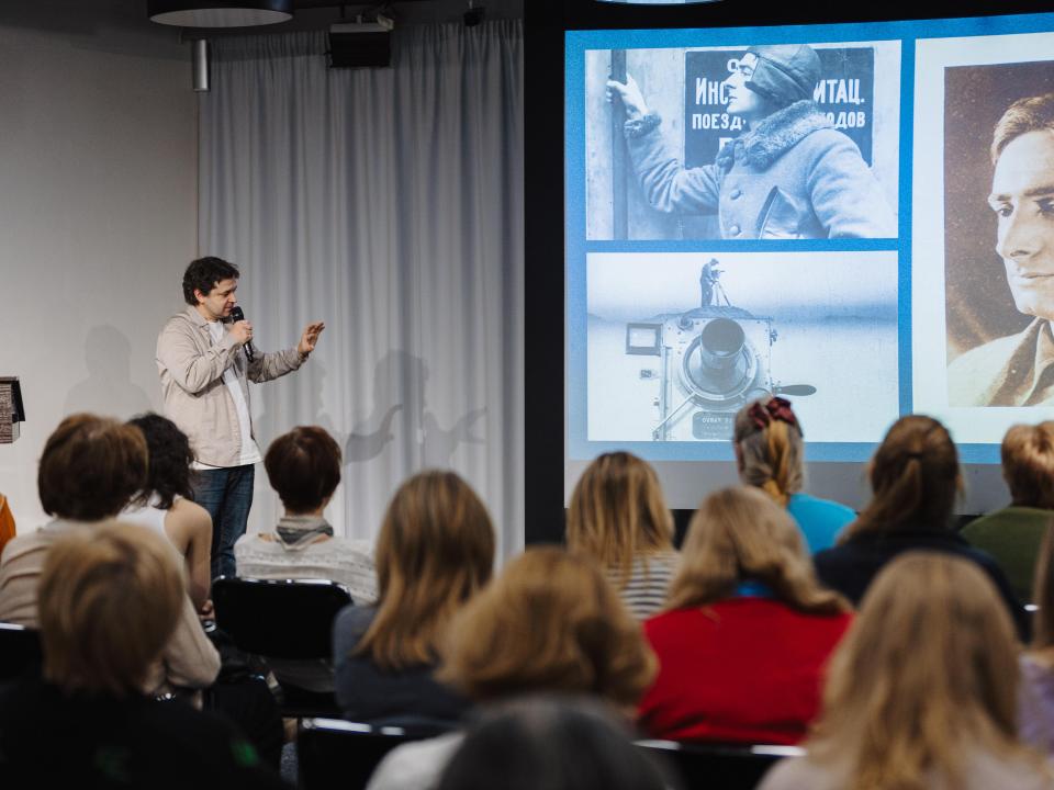 В ожидании чуда: как меняется новогодний канон